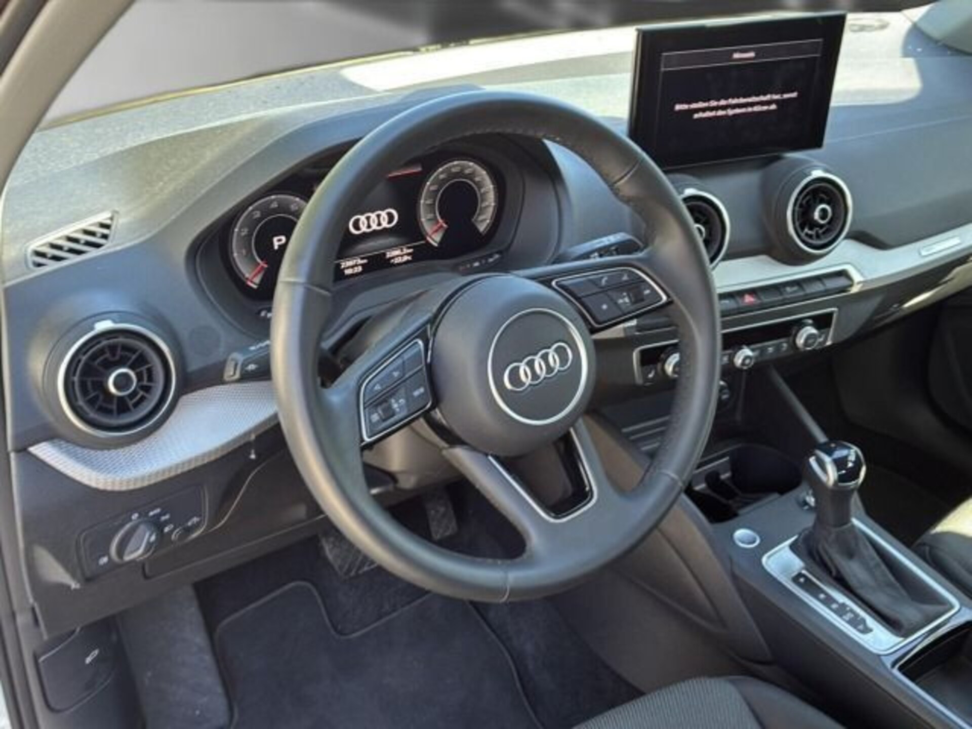 Audi Q2 Advanced