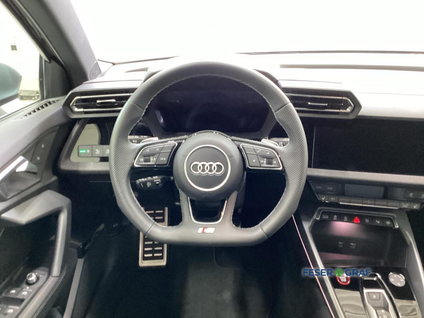 Bild über Audi S3 Sportback TFSI quattro S tronic - für weitere Informationen kontaktieren Sie den Audi Partner