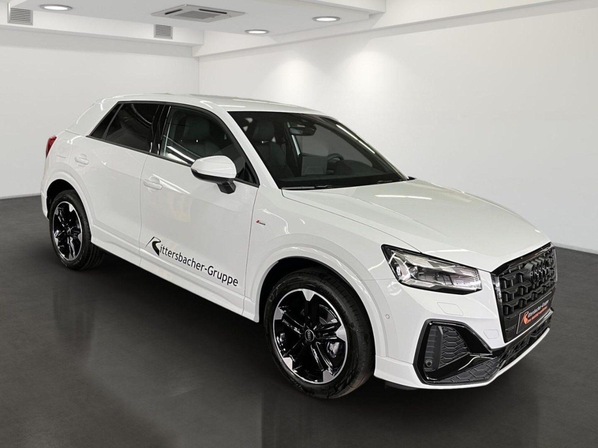 Audi Q2 S line