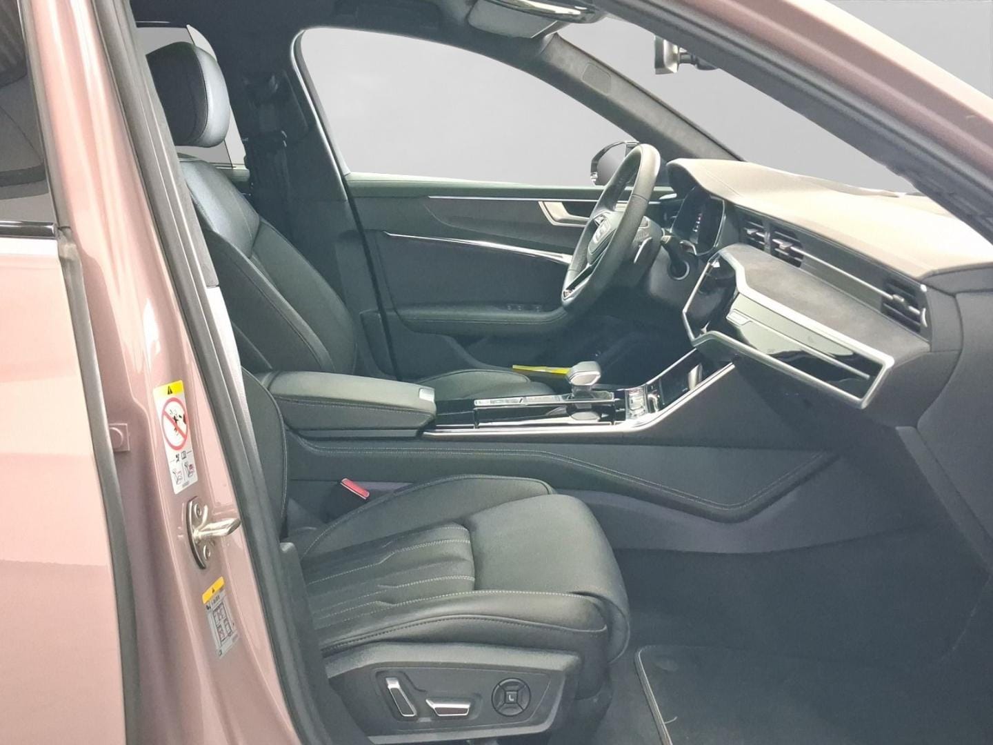 Bild über Audi S6 Avant TDI quattro tiptronic - für weitere Informationen kontaktieren Sie den Audi Partner