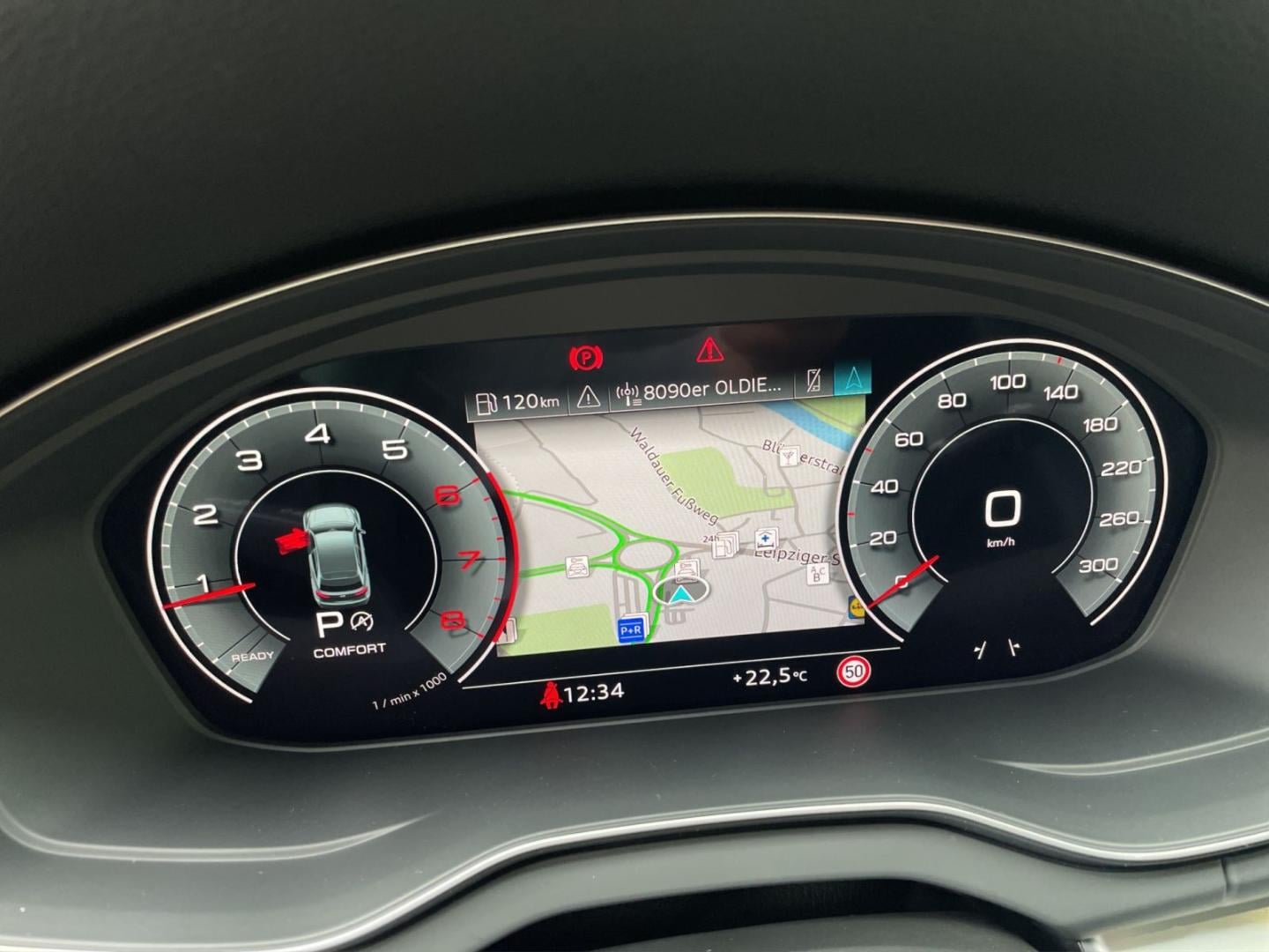 Bild über Audi Q5 Sportback 40 TFSI quattro S tronic - für weitere Informationen kontaktieren Sie den Audi Partner