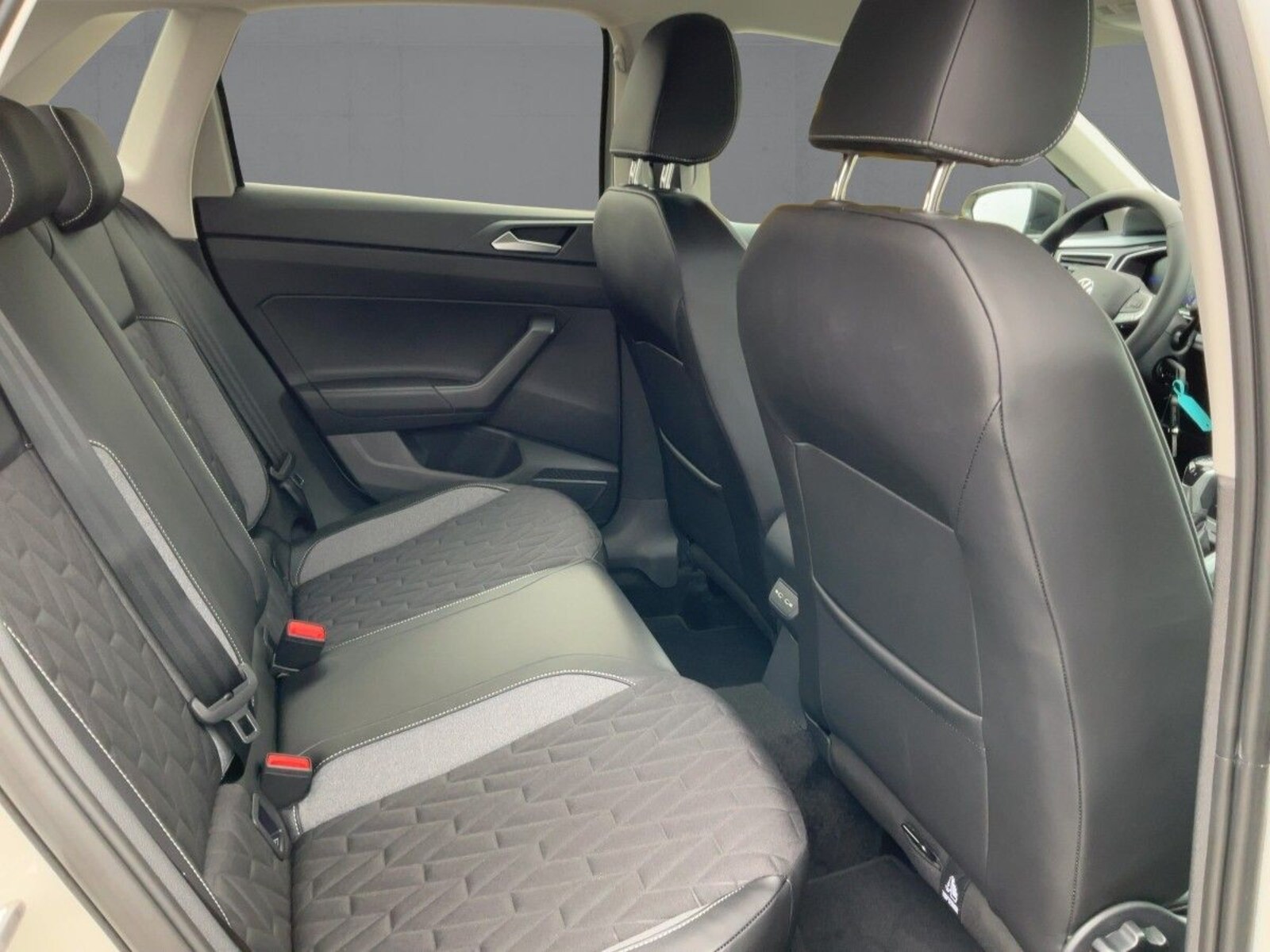 Volkswagen Polo – Bild 12