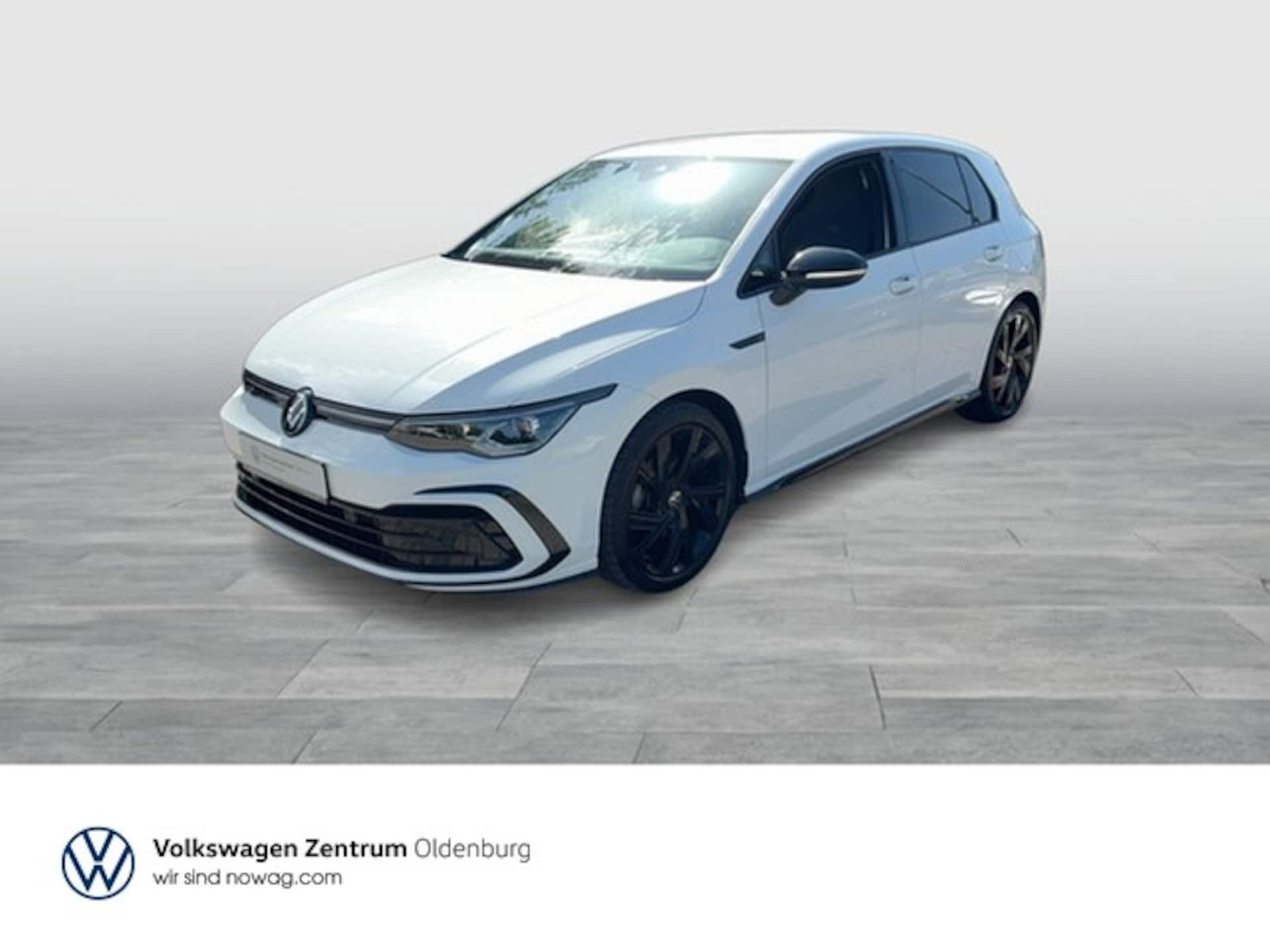 Volkswagen Golf — Volkswagen Golf Golf VIII 1.5 eTSI DSG R-Line AHK+Matrix+RFK