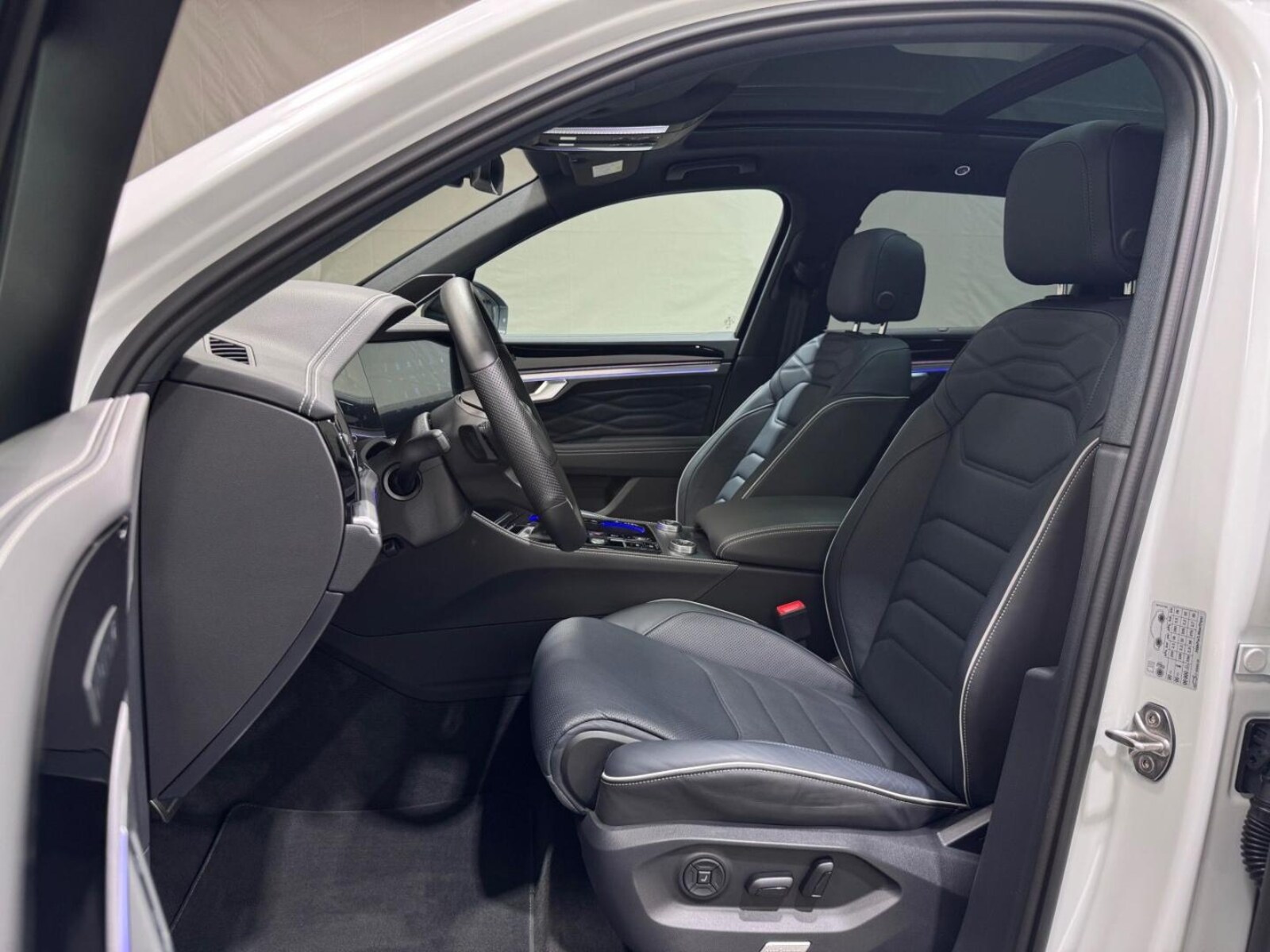 Volkswagen Touareg – Bild 22