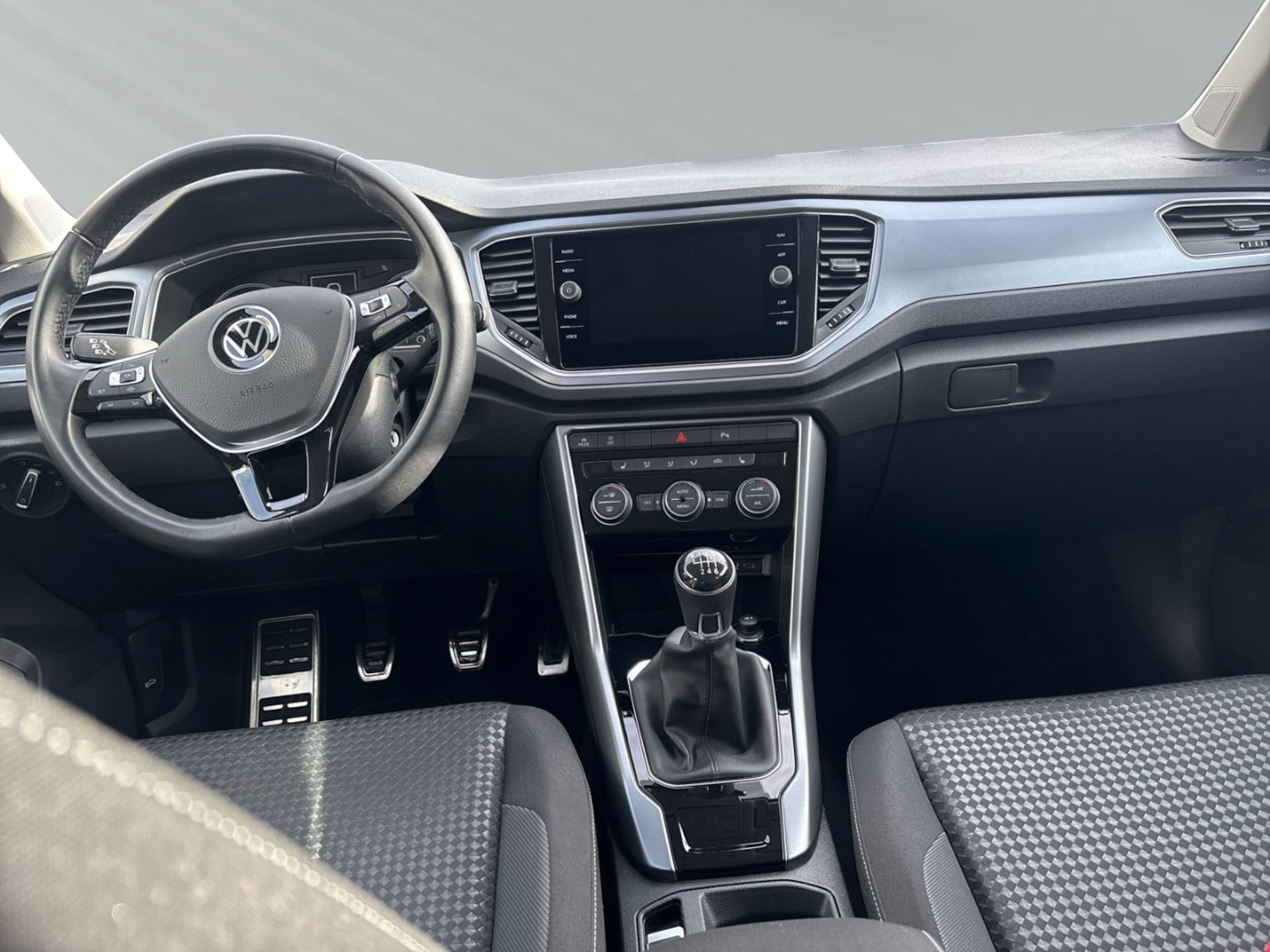 Volkswagen T-Roc Active