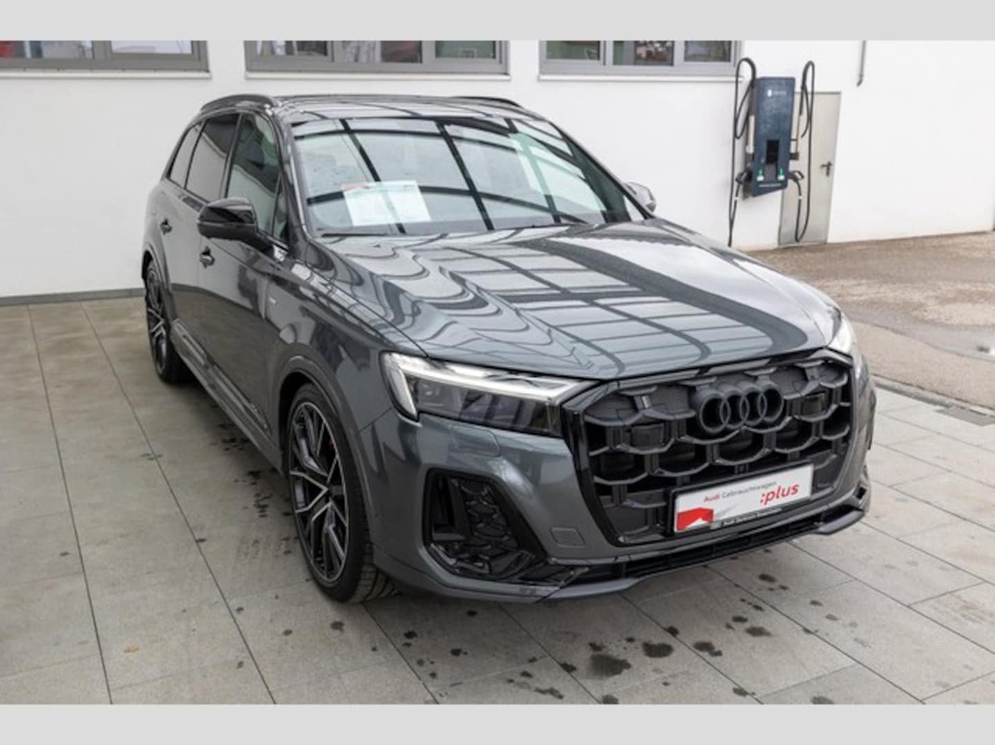 Bild über Audi Q7 SUV S line 50 TDI quattro tiptronic - für weitere Informationen kontaktieren Sie den Audi Partner