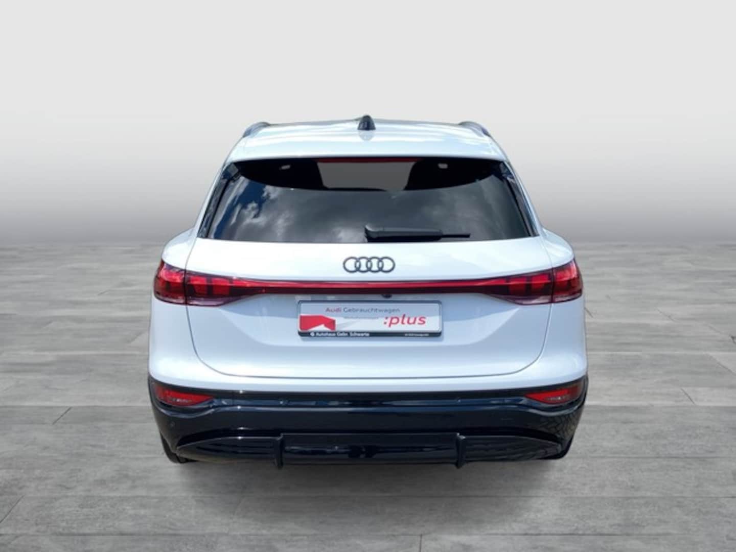 Bild über Audi Q6 SUV e-tron e-tron performance - für weitere Informationen kontaktieren Sie den Audi Partner