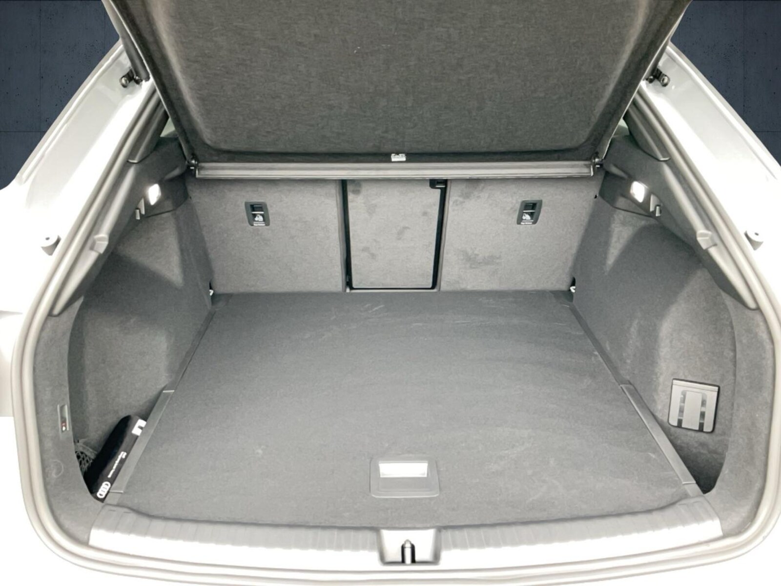 Audi Q4 Sportback e-tron – Bild 14