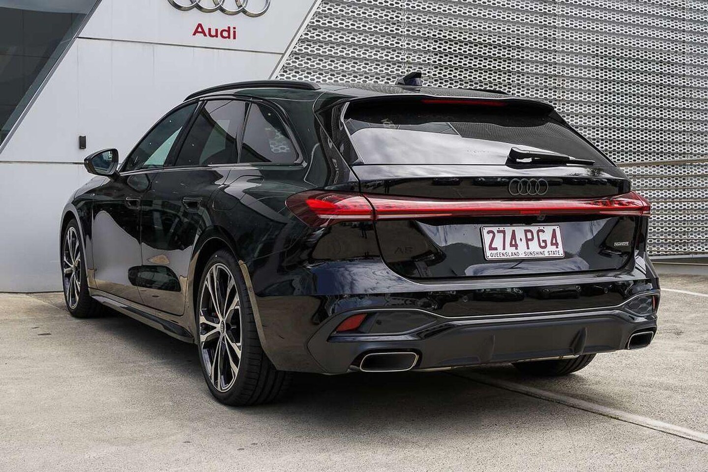 Image about Audi A5 Avant TFSI e e-hybrid quattro 270 kW S tronic