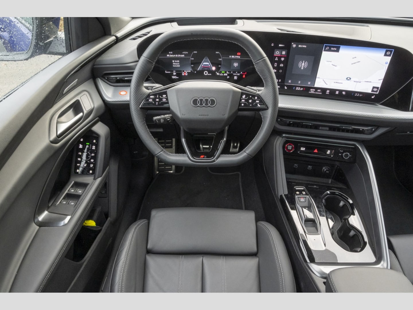Bild über Audi Q5 Sportback TFSI quattro 150 kW S tronic - für weitere Informationen kontaktieren Sie den Audi Partner