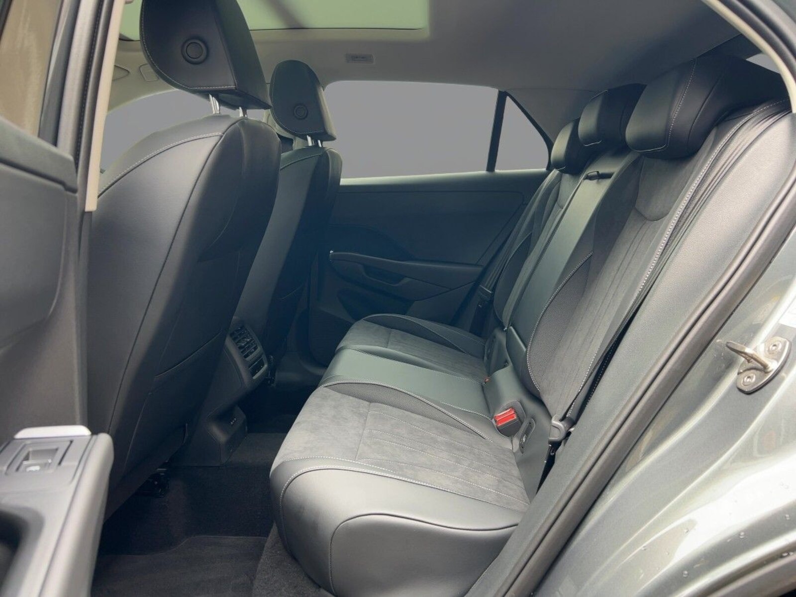 Volkswagen T-Roc – Bild 7
