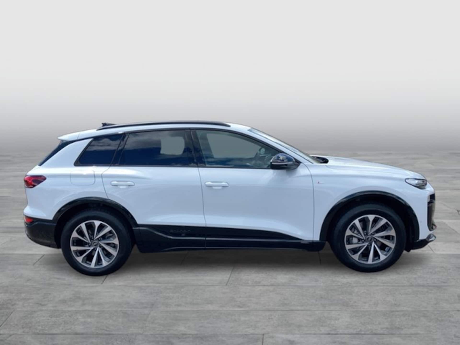 Audi Q6 SUV e-tron