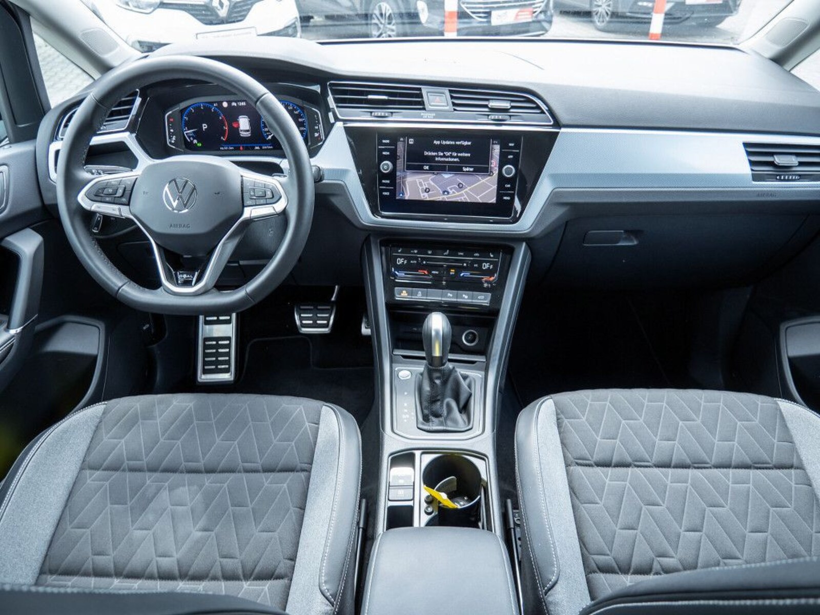 Volkswagen Touran – Bild 9