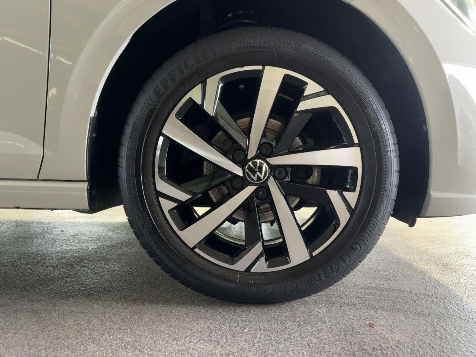 Volkswagen Polo – Bild 12