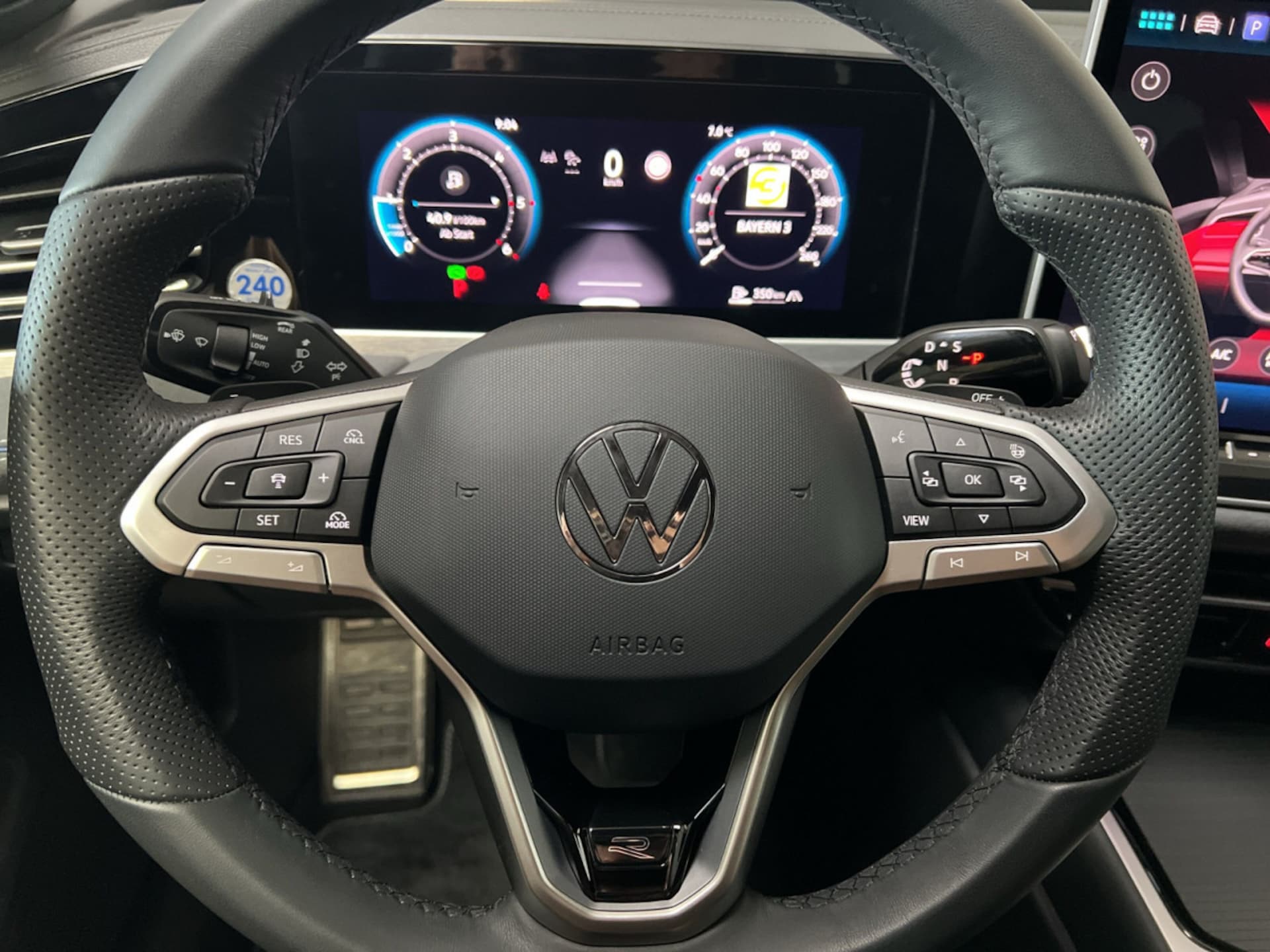 Volkswagen Passat R-Line