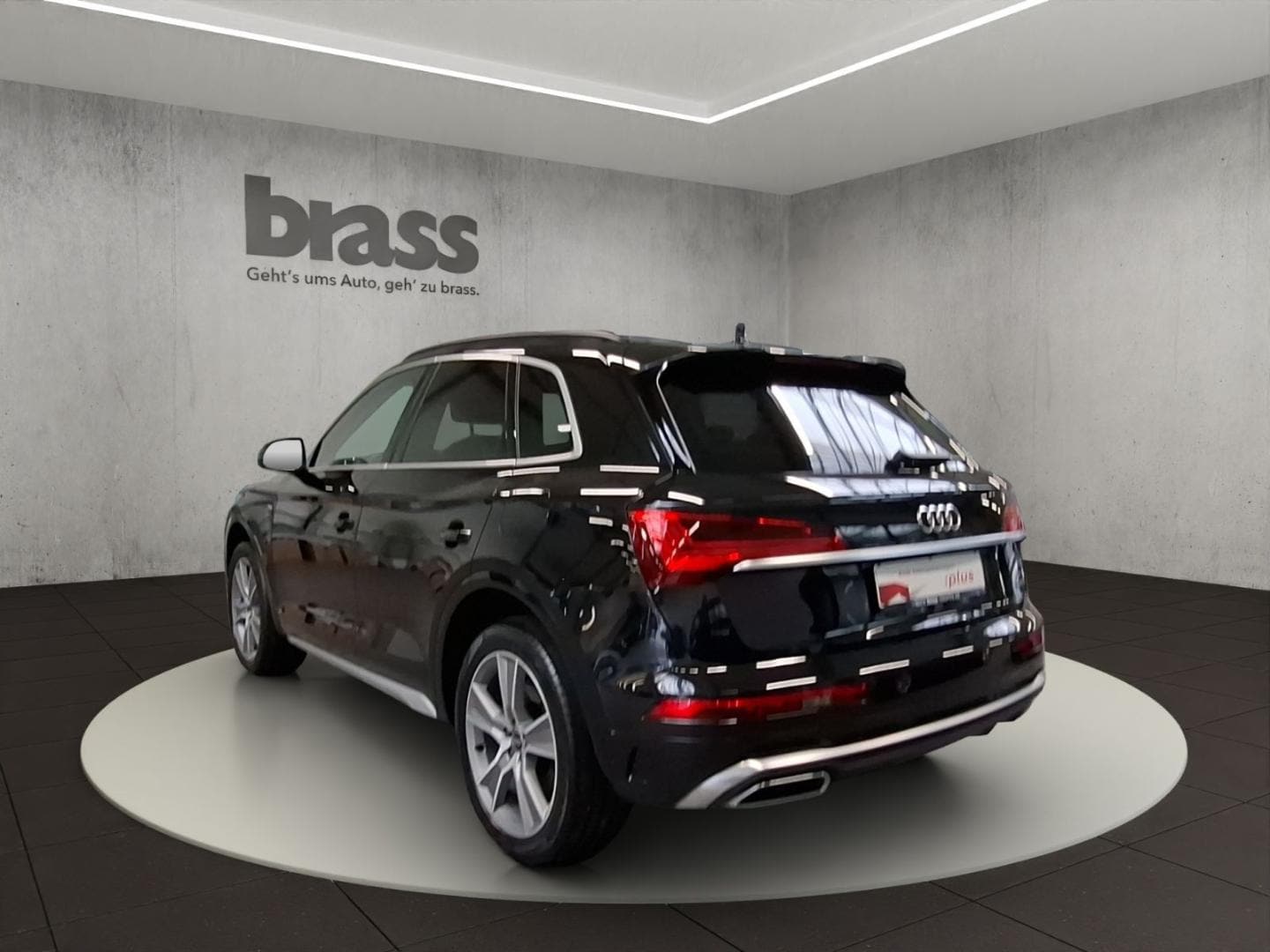 Bild über Audi Q5 TFSI e S line business 50 TFSI e quattro S tronic - für weitere Informationen kontaktieren Sie den Audi Partner