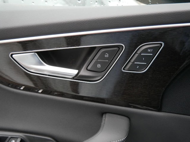 2026 Audi Q8 Premium Plus - Photo 16