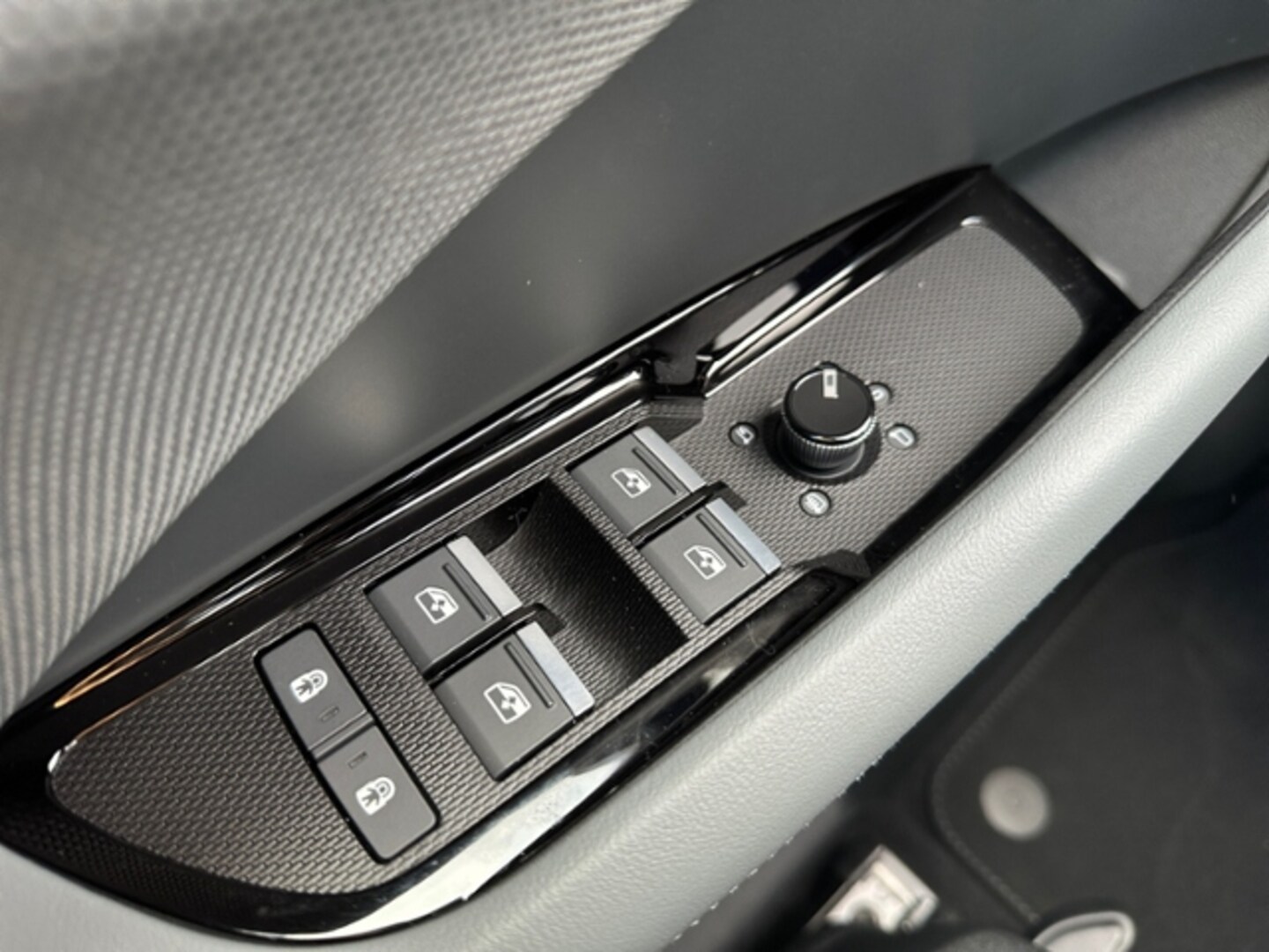 Bild über Audi Q3 SUV TFSI 110 kW S tronic - für weitere Informationen kontaktieren Sie den Audi Partner