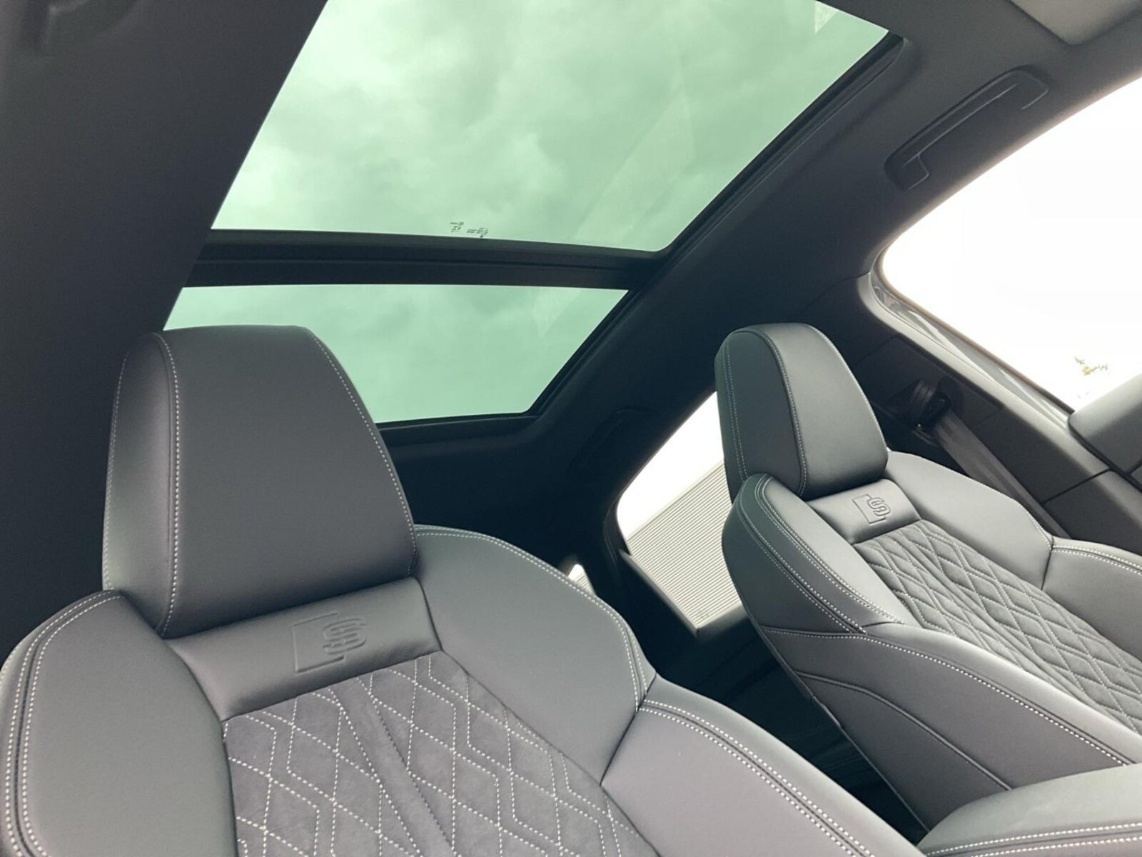 Audi Q4 Sportback e-tron – Bild 16