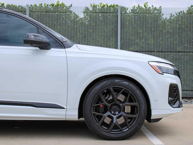 2026 Audi SQ7 Premium Plus - Photo 8