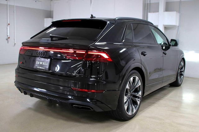 2024 Audi Q8