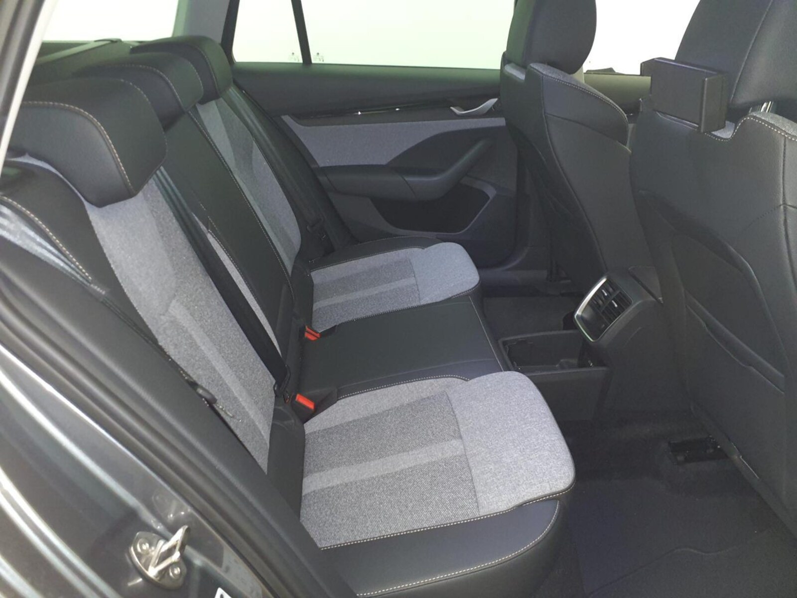 Škoda Octavia Combi – Bild 6