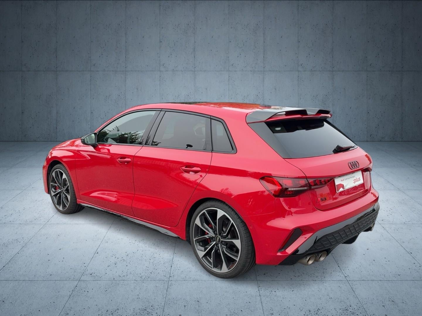 Bild über Audi S3 Sportback TFSI quattro S tronic - für weitere Informationen kontaktieren Sie den Audi Partner