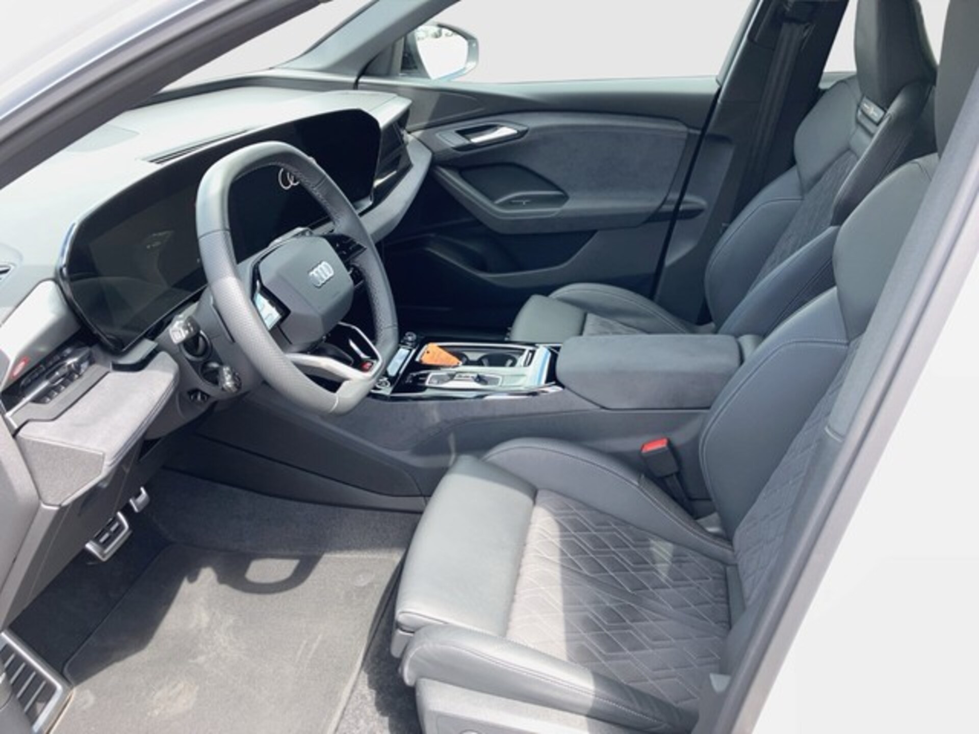 Audi Q6 SUV e-tron