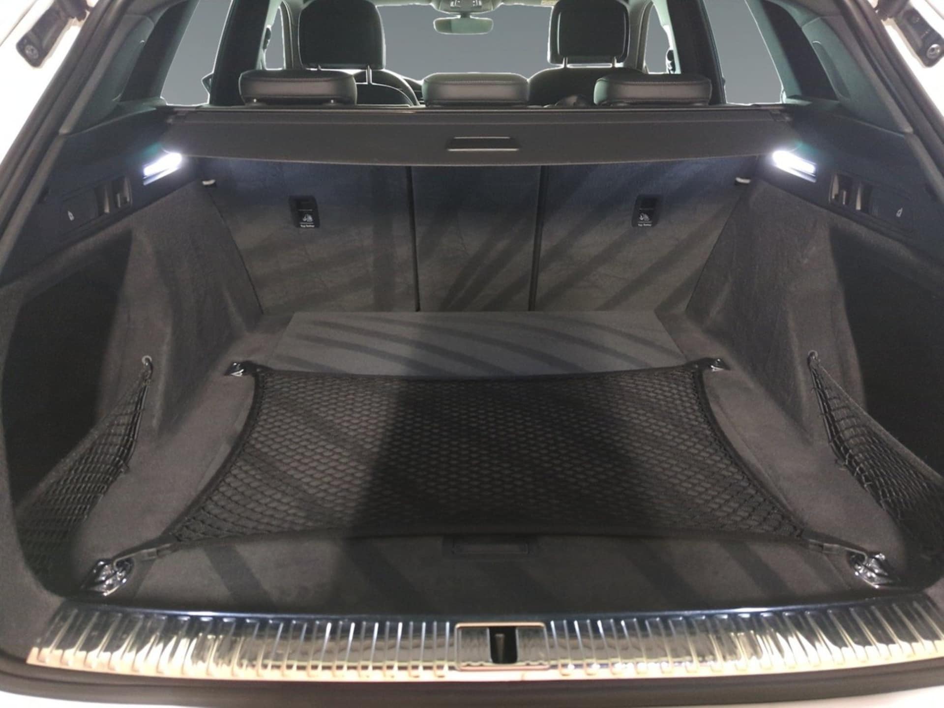 Audi e-tron S line