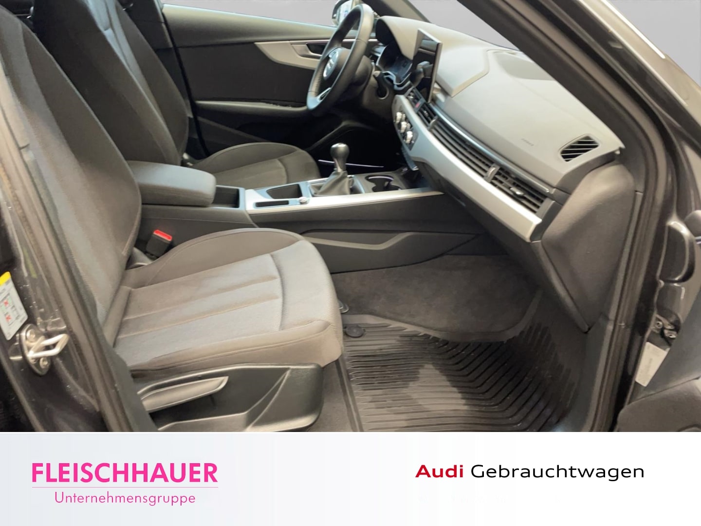Bild über Audi A4 Avant S line 35 TFSI Schaltgetriebe - für weitere Informationen kontaktieren Sie den Audi Partner