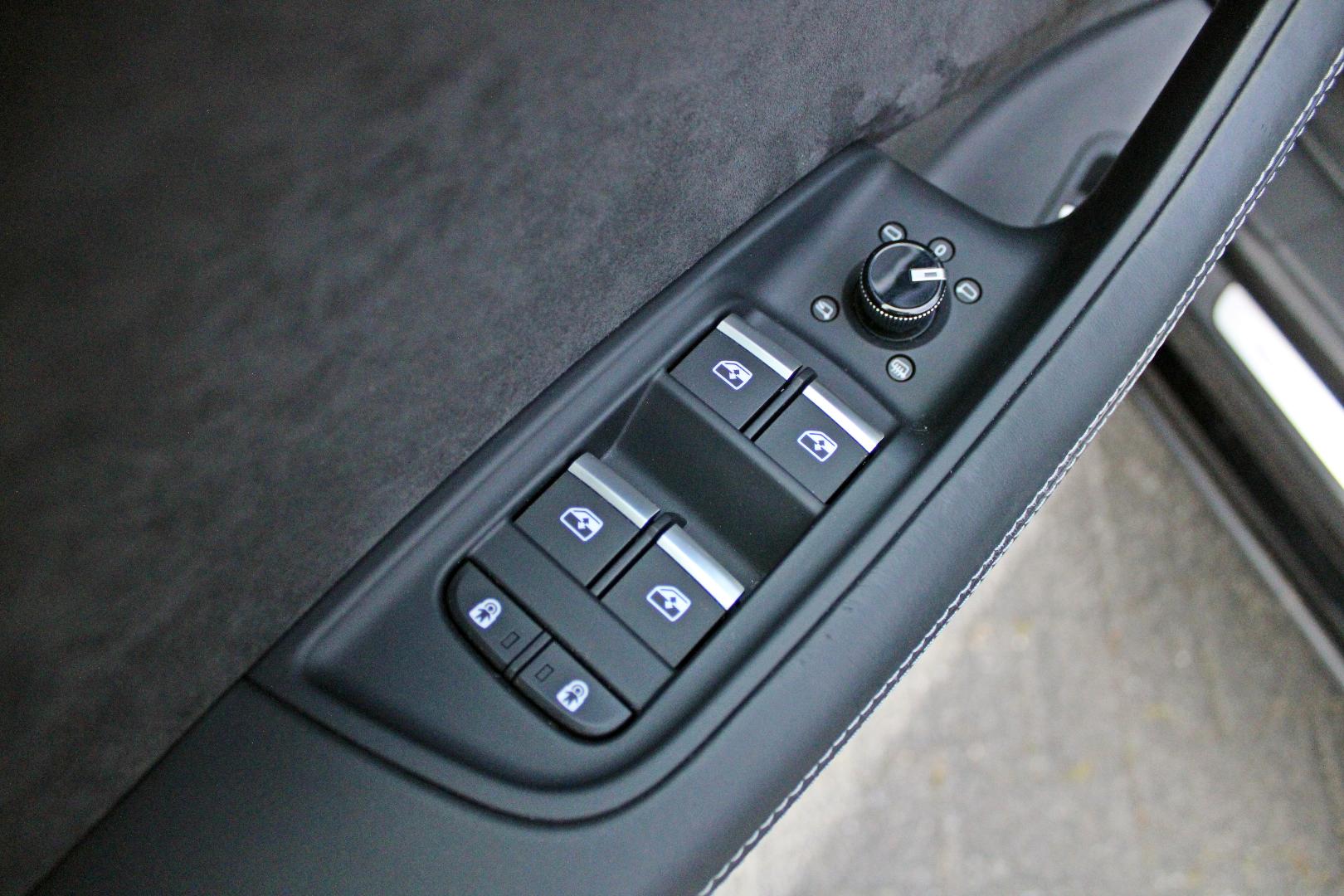 Image about Audi RS Q8 TFSI quattro tiptronic