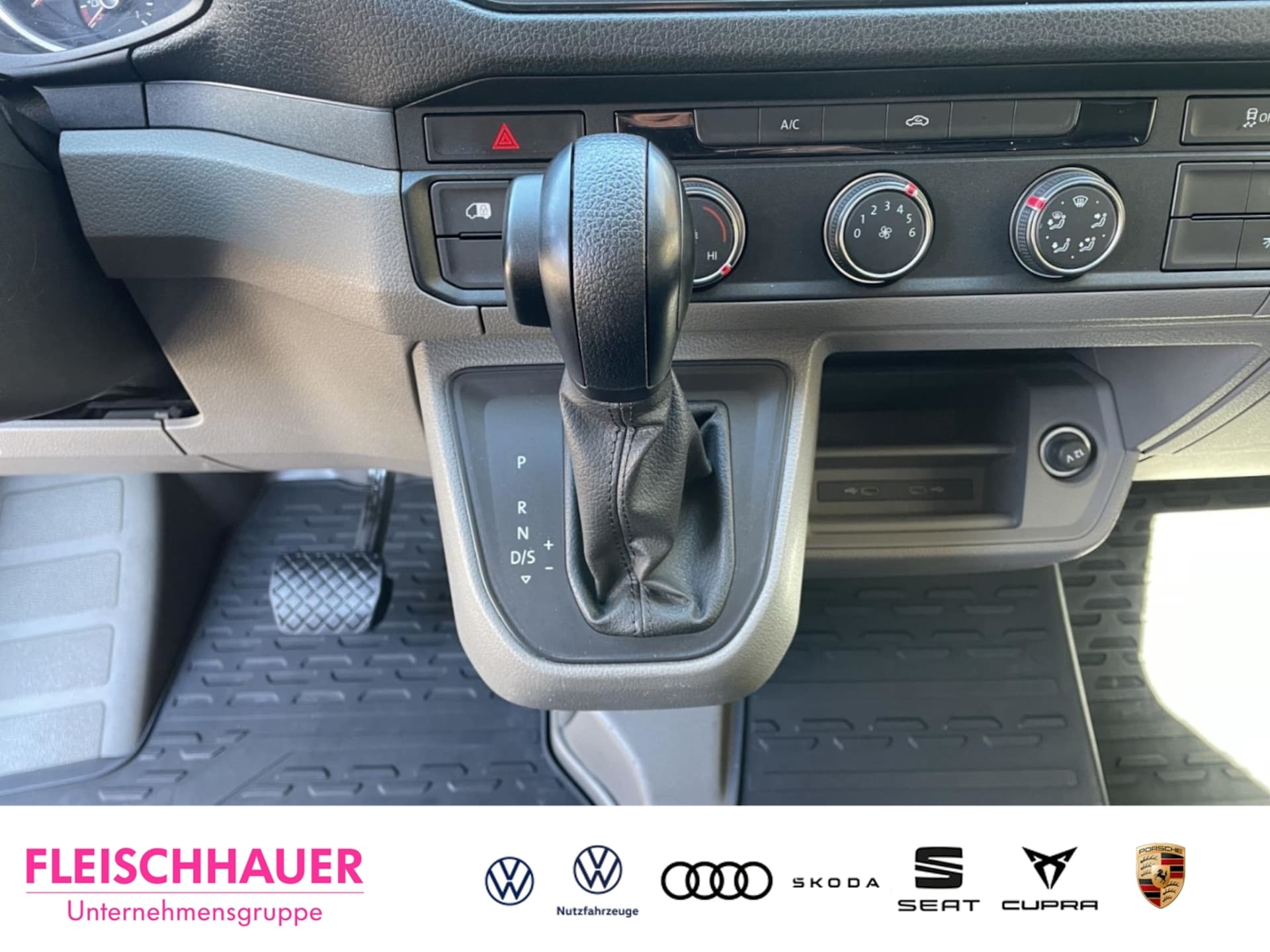 Volkswagen Crafter Kasten mittlerer Radstand