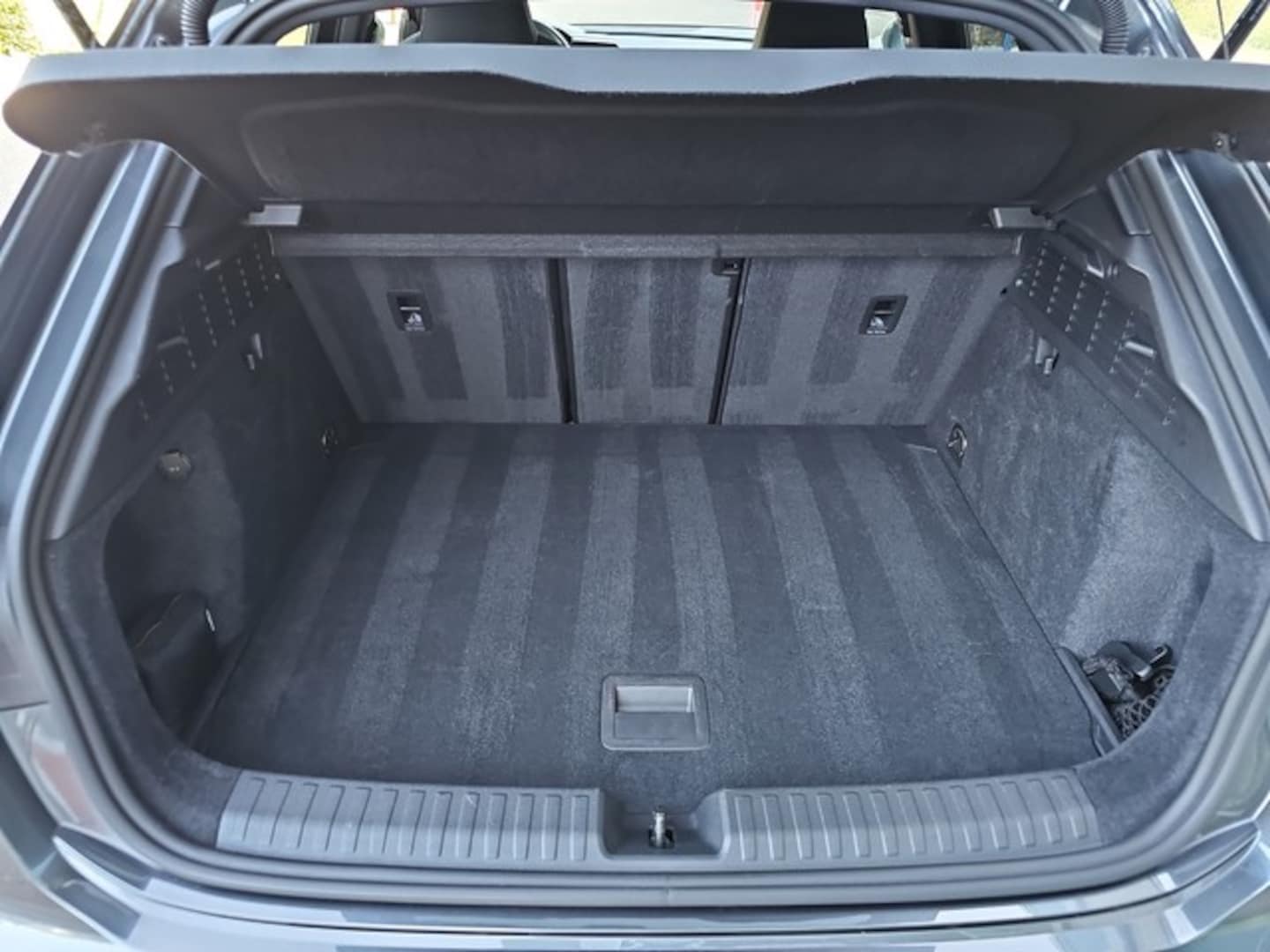 Bild über Audi S3 Sportback TFSI quattro S tronic - für weitere Informationen kontaktieren Sie den Audi Partner