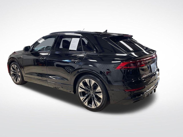 2026 Audi Q8