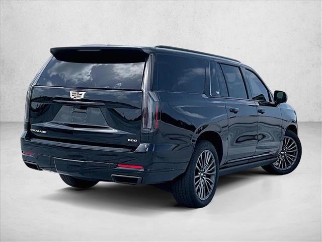 2025 Cadillac Escalade ESV