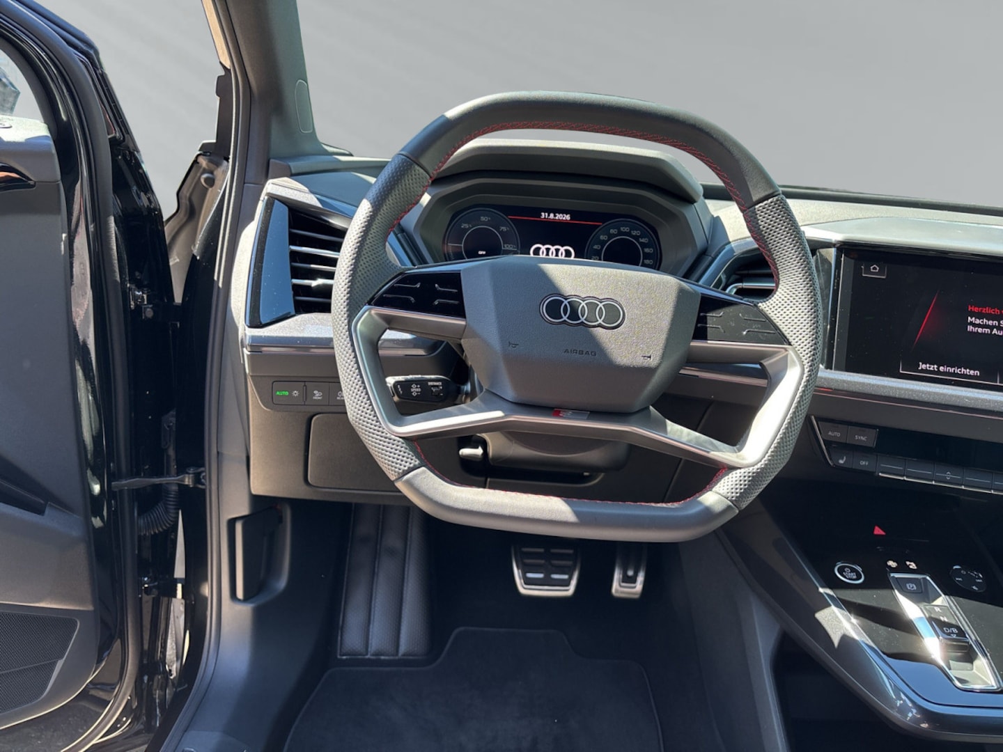 Bild über Audi Q4 e-tron 45 e-tron - für weitere Informationen kontaktieren Sie den Audi Partner