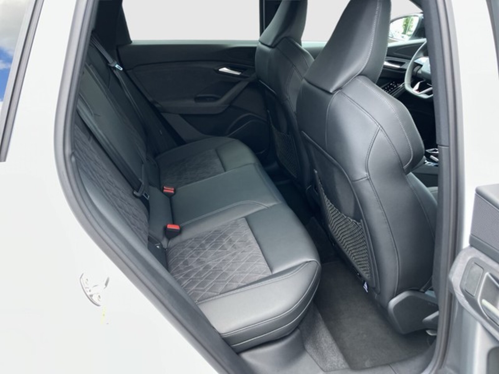 Audi Q6 e-tron – Bild 13
