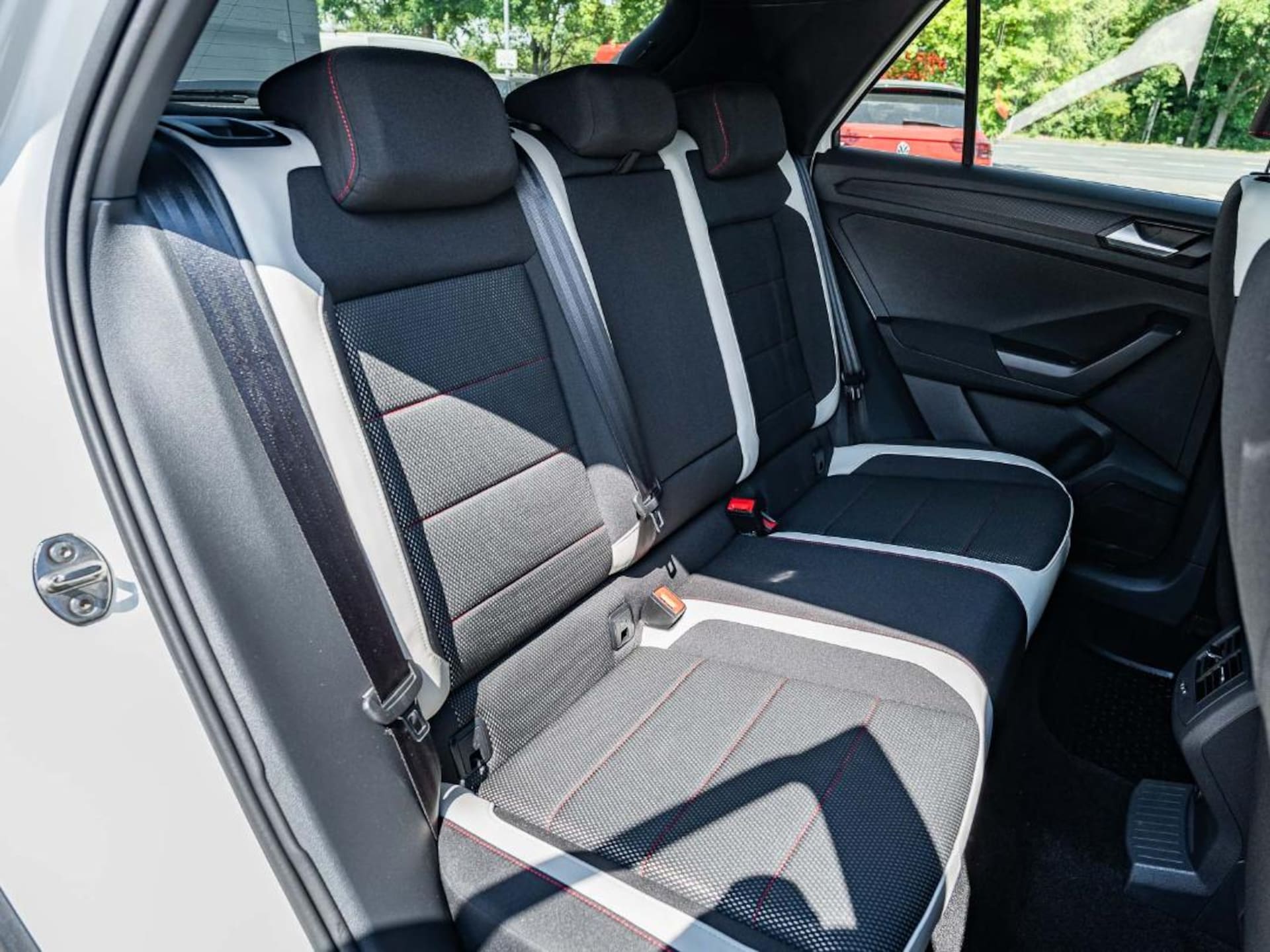Volkswagen T-Roc Sport