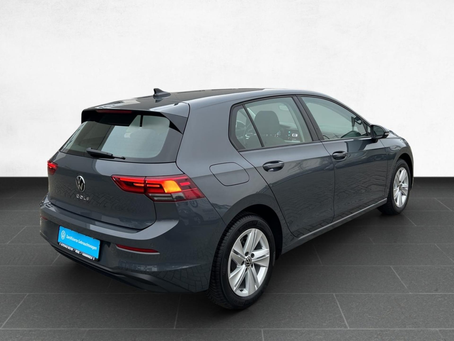 Volkswagen Golf Life