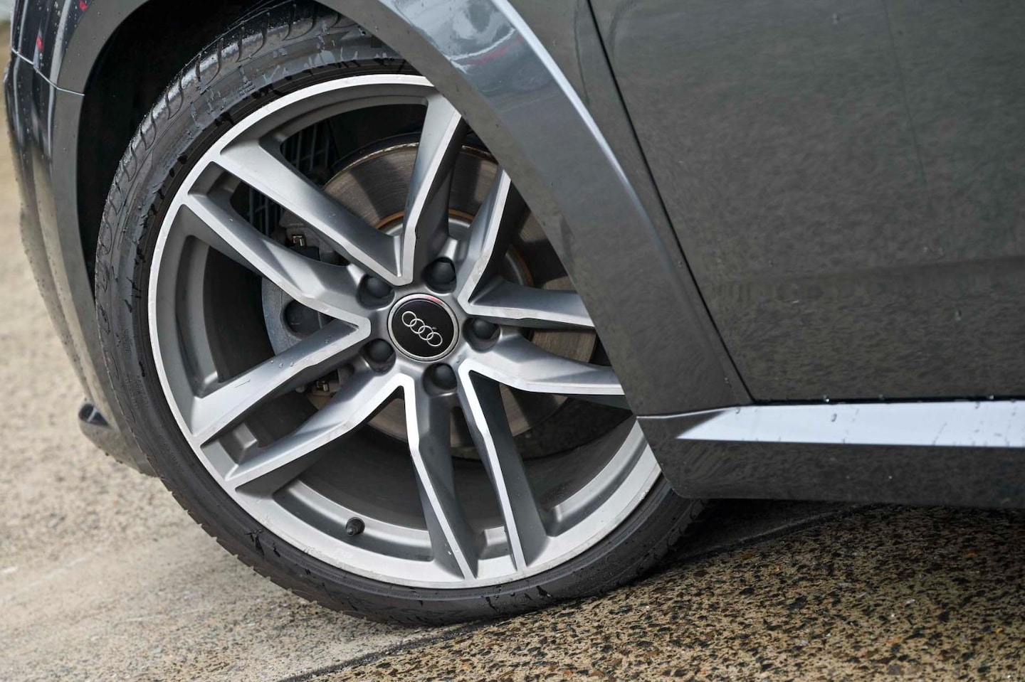 Image about Audi TT Coupé 2.0 TFSI quattro S Line 169 kW S tronic