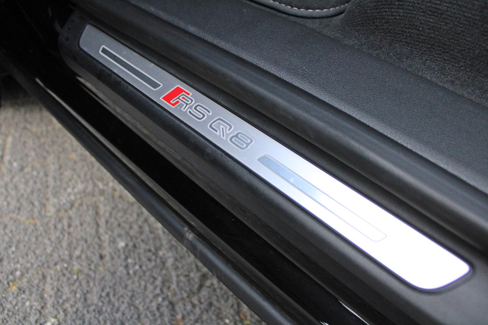 Image about Audi RS Q8 TFSI quattro tiptronic
