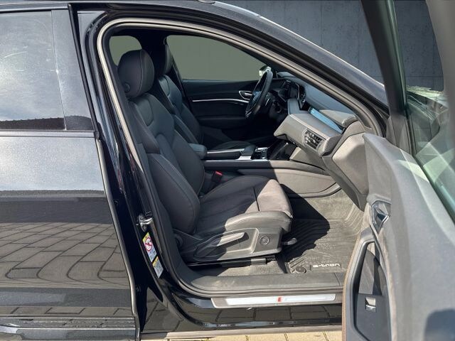Image about Audi e-tron S line 50 quattro