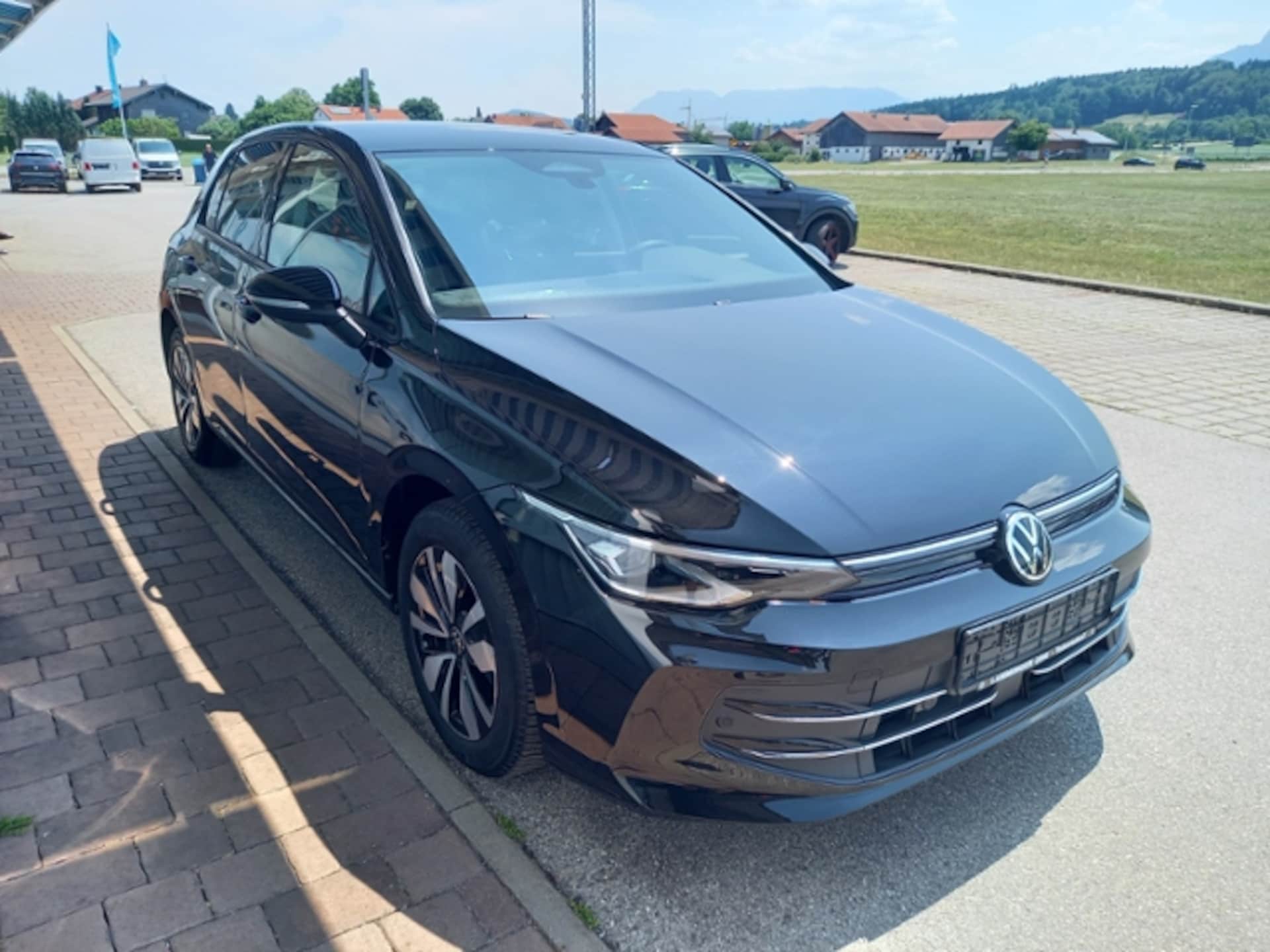 Volkswagen Golf Life