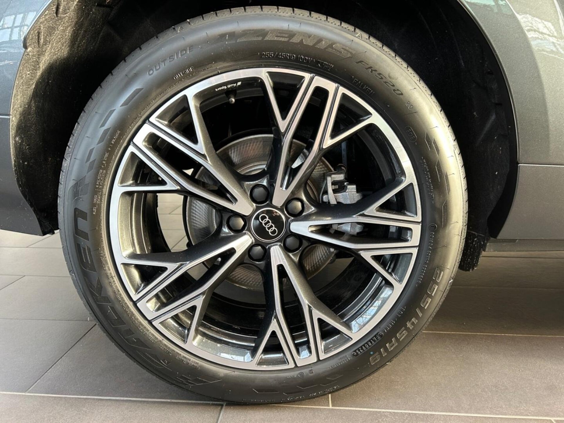 Audi Q3 SUV e-hybrid