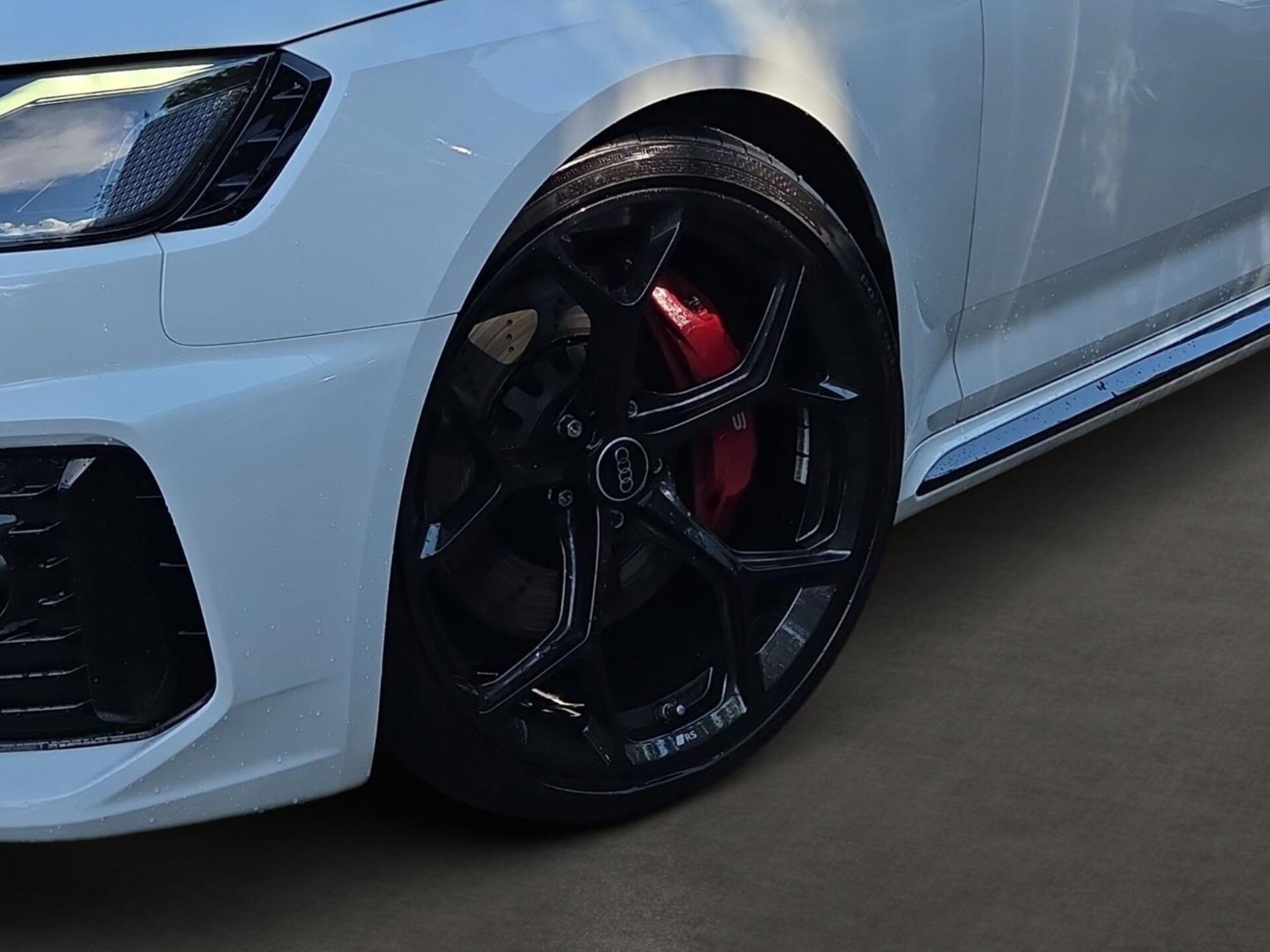 Audi RS 4 Avant