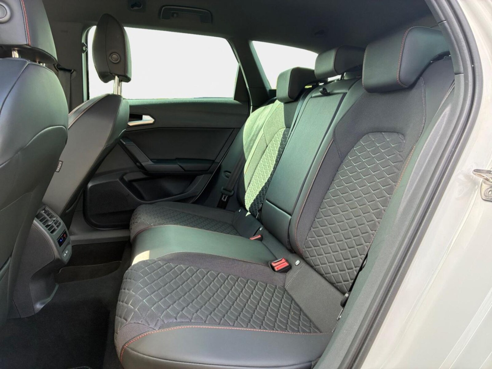 SEAT Leon Sportstourer – Bild 13