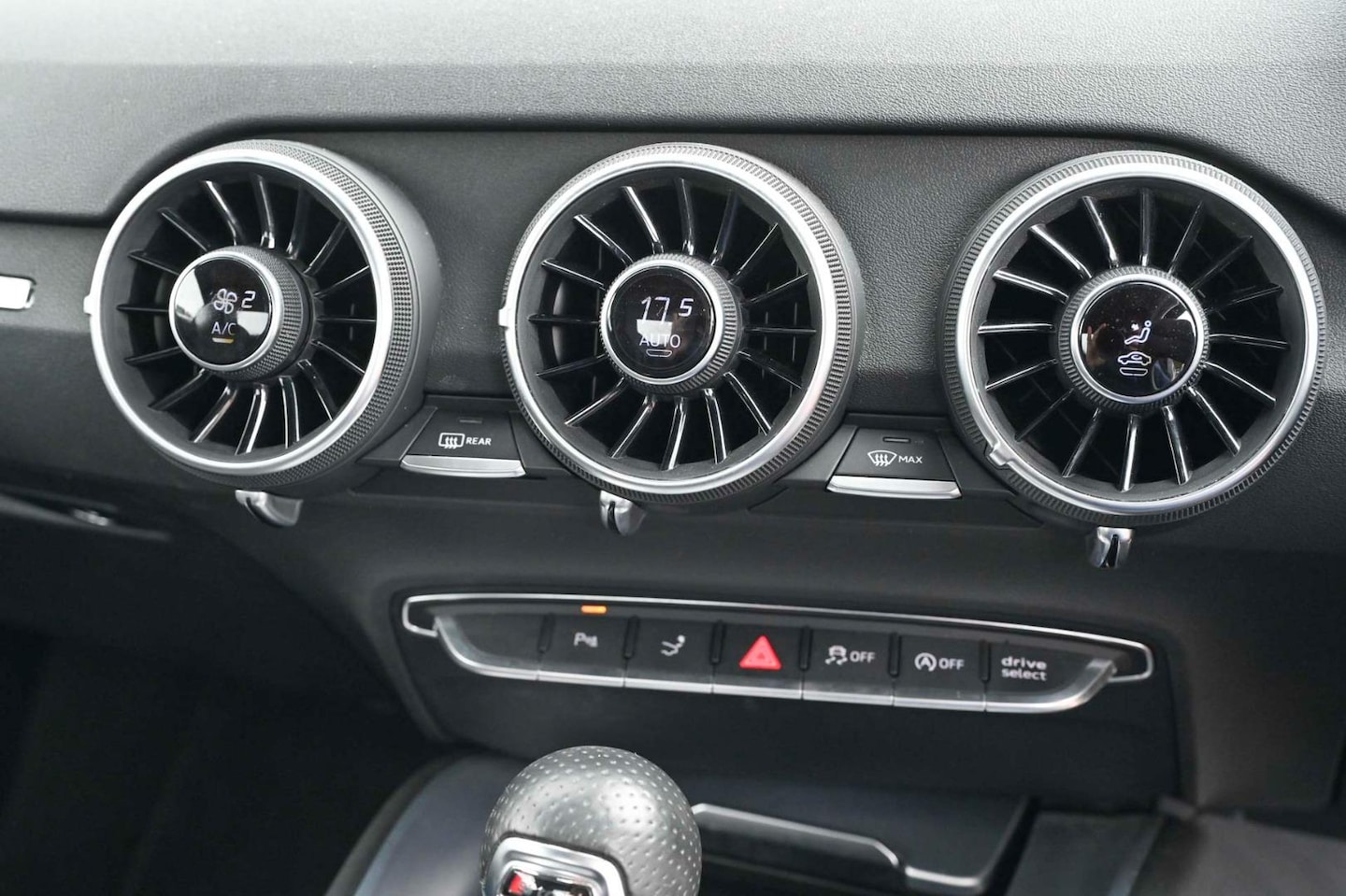 Image about Audi TT Coupé 2.0 TFSI quattro S Line 169 kW S tronic