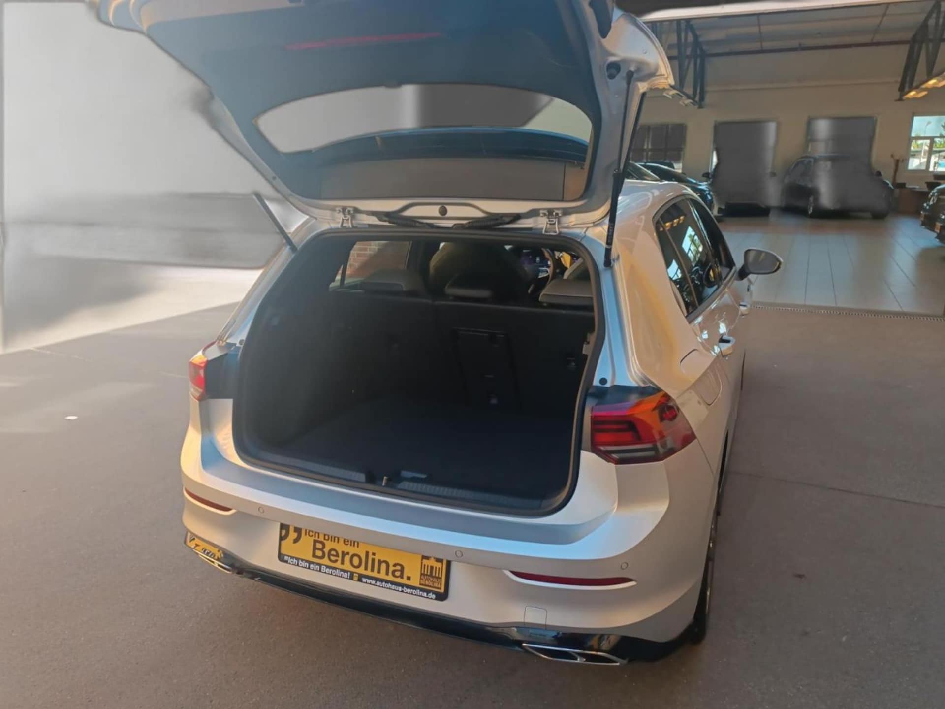 Volkswagen Golf R-Line