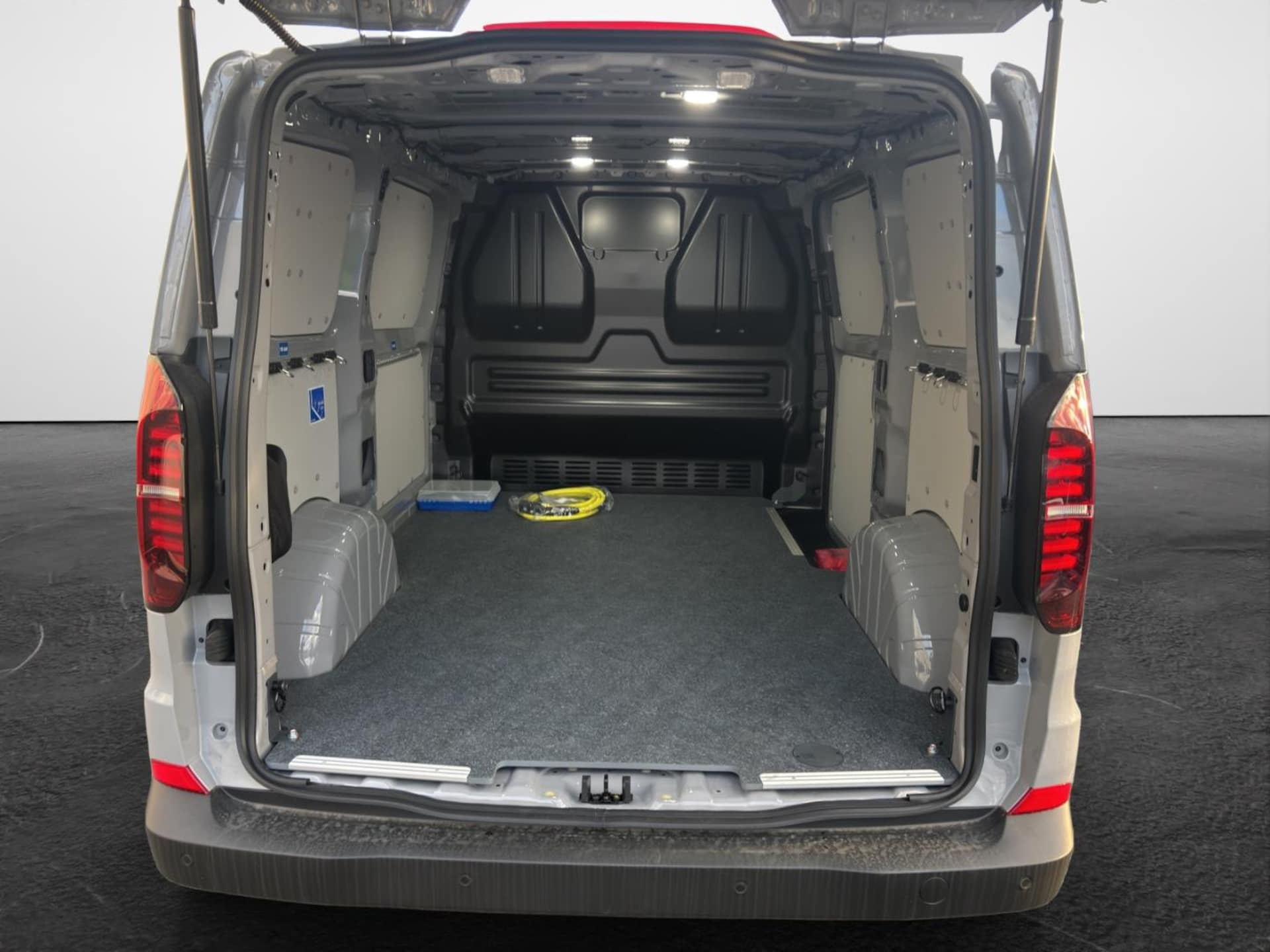 Volkswagen Transporter Kasten kurzer Radstand