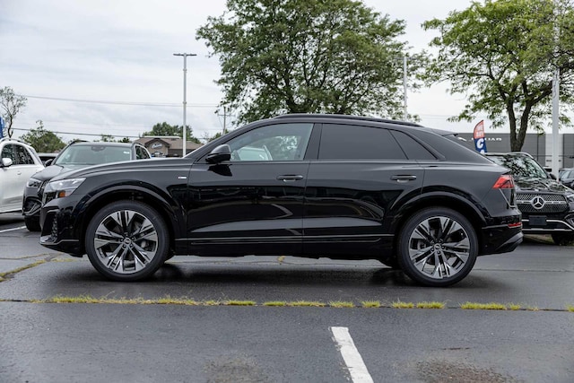 2026 Audi Q8